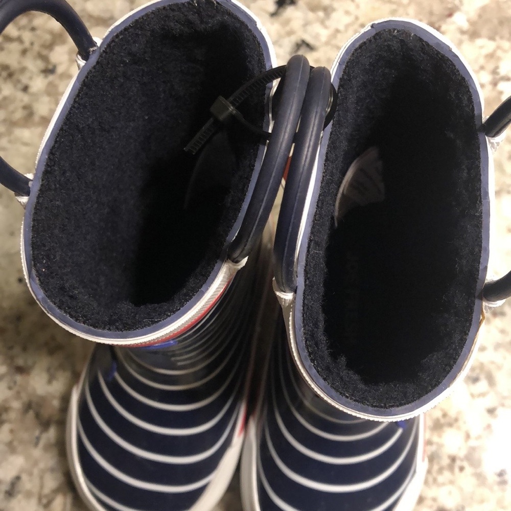 ❗️SOLD❗️NWT - Baby Rain Boots - Blue Dinosaurs - Size 4 - Picture 6 of 6